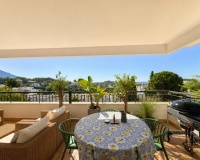 Resale - apartment - Benahavís - La Quinta