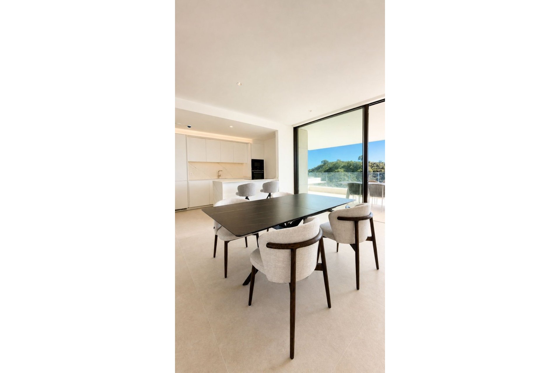 Resale - apartment - Benahavís - La Quinta