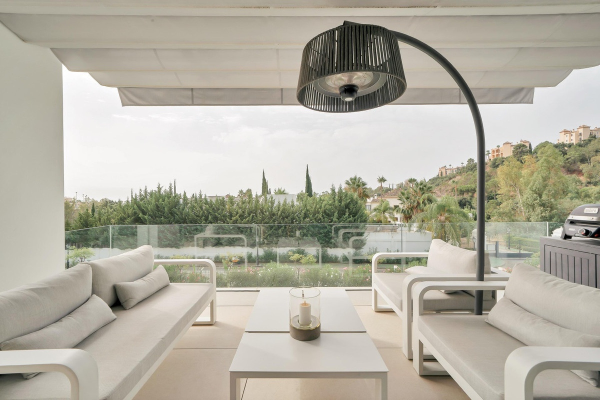 Resale - apartment - Benahavís - La Quinta