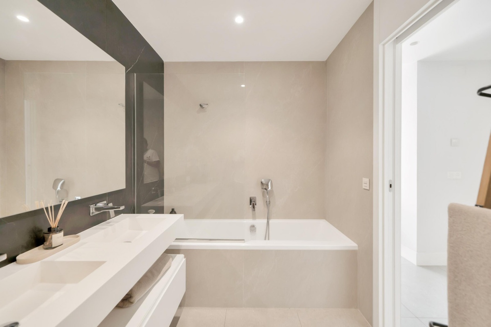 Resale - apartment - Benahavís - La Quinta