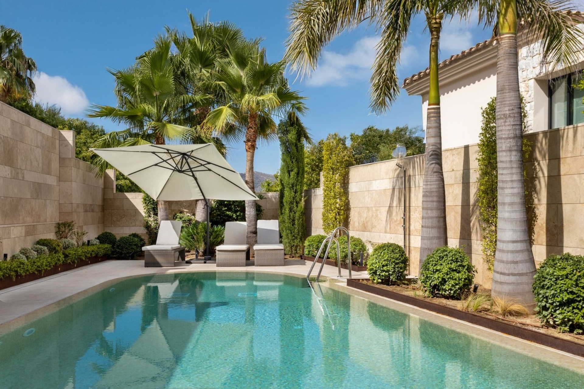 Resale - apartment - Benahavís - La Quinta