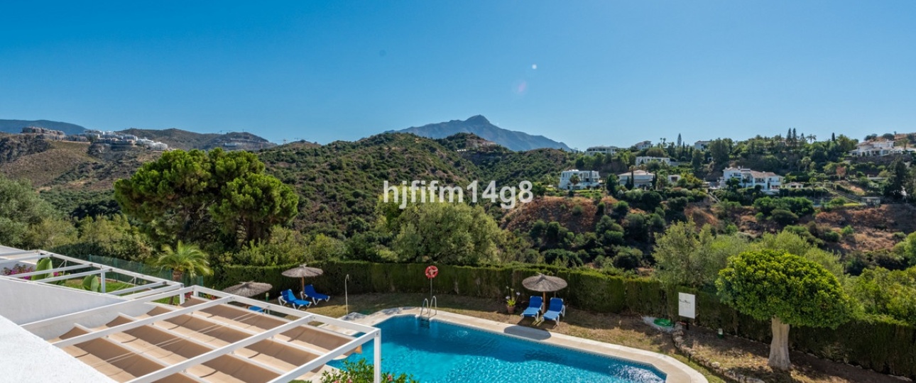 Resale - apartment - Benahavís - La Quinta