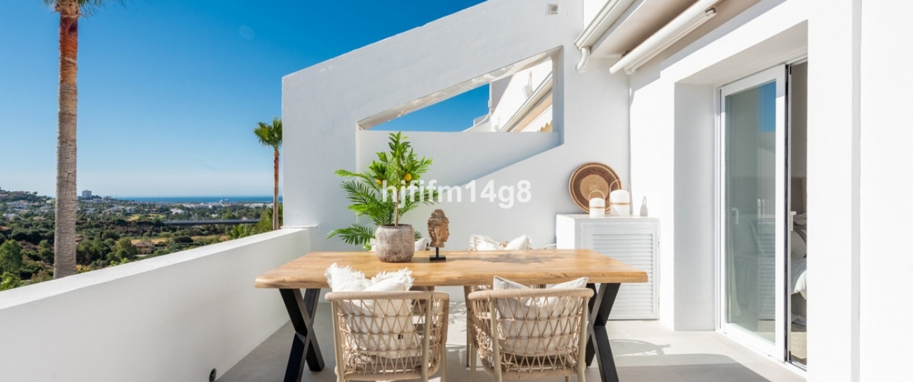 Resale - apartment - Benahavís - La Quinta
