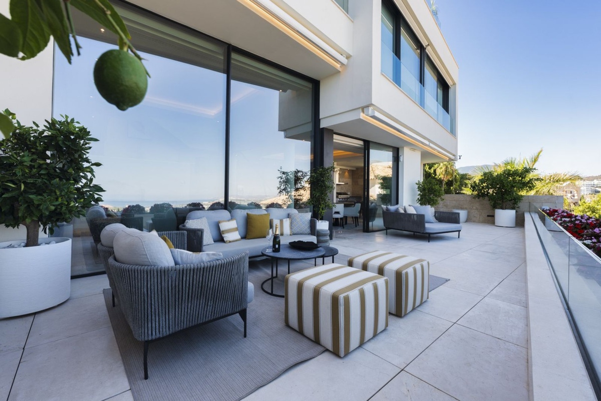 Resale - apartment - Benahavís - La Quinta