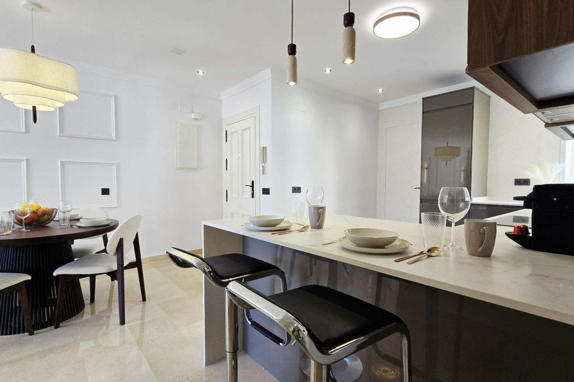 Resale - apartment - Benahavís - La Quinta