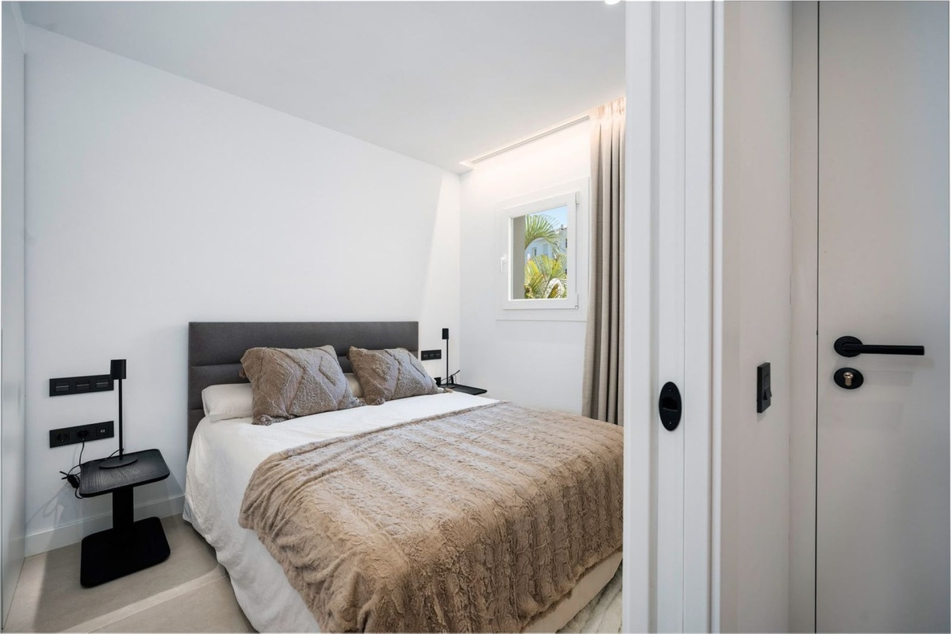Resale - apartment - Benahavís - La Quinta