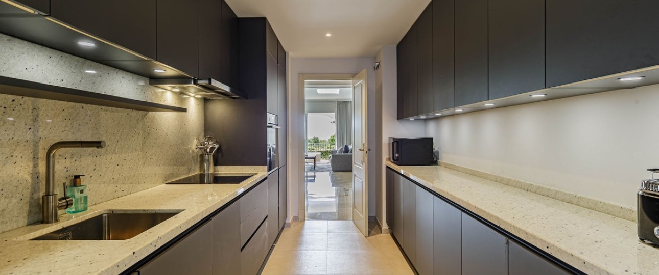 Resale - apartment - Benahavís - La Quinta