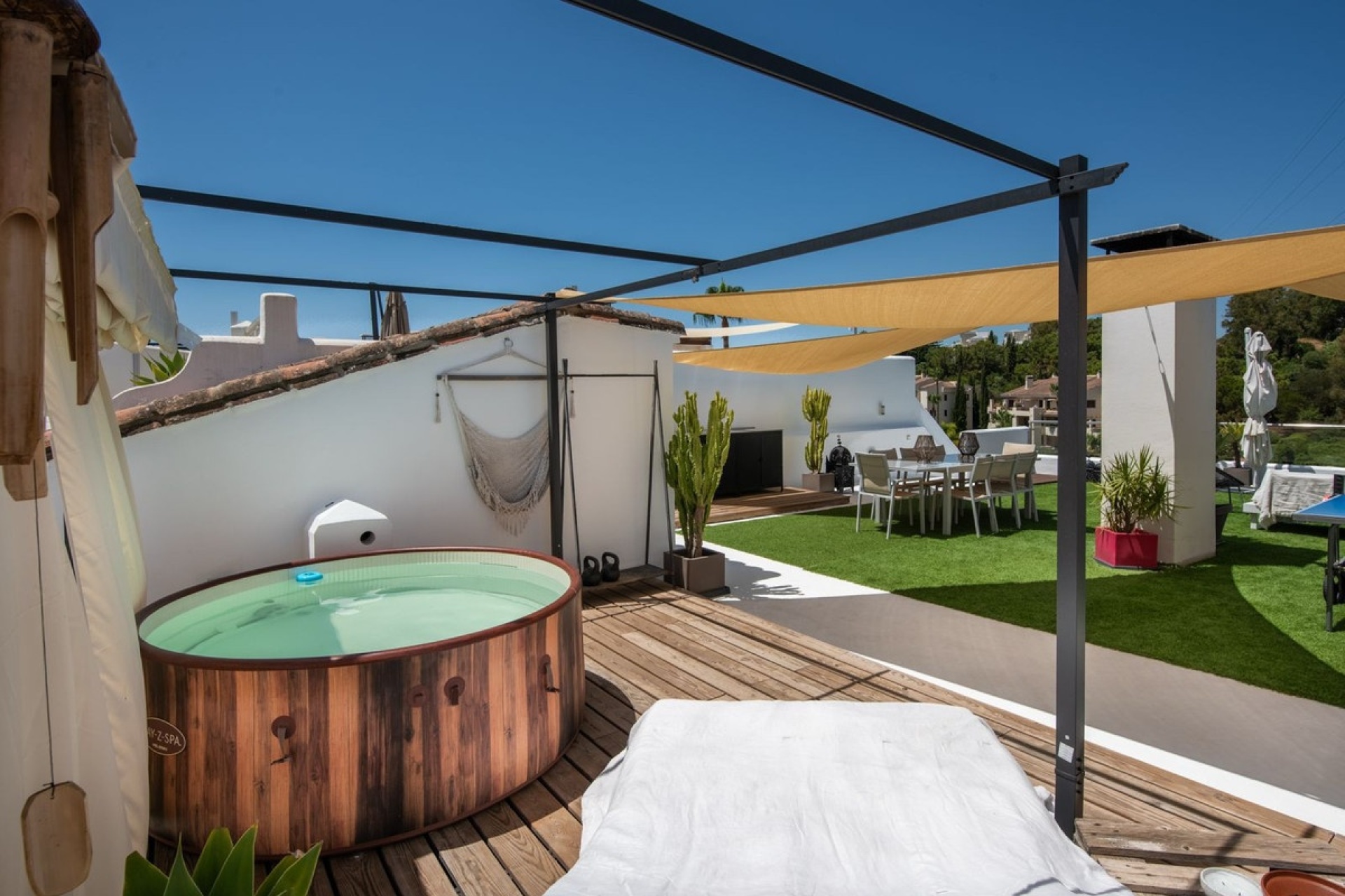 Resale - apartment - Benahavís - La Quinta