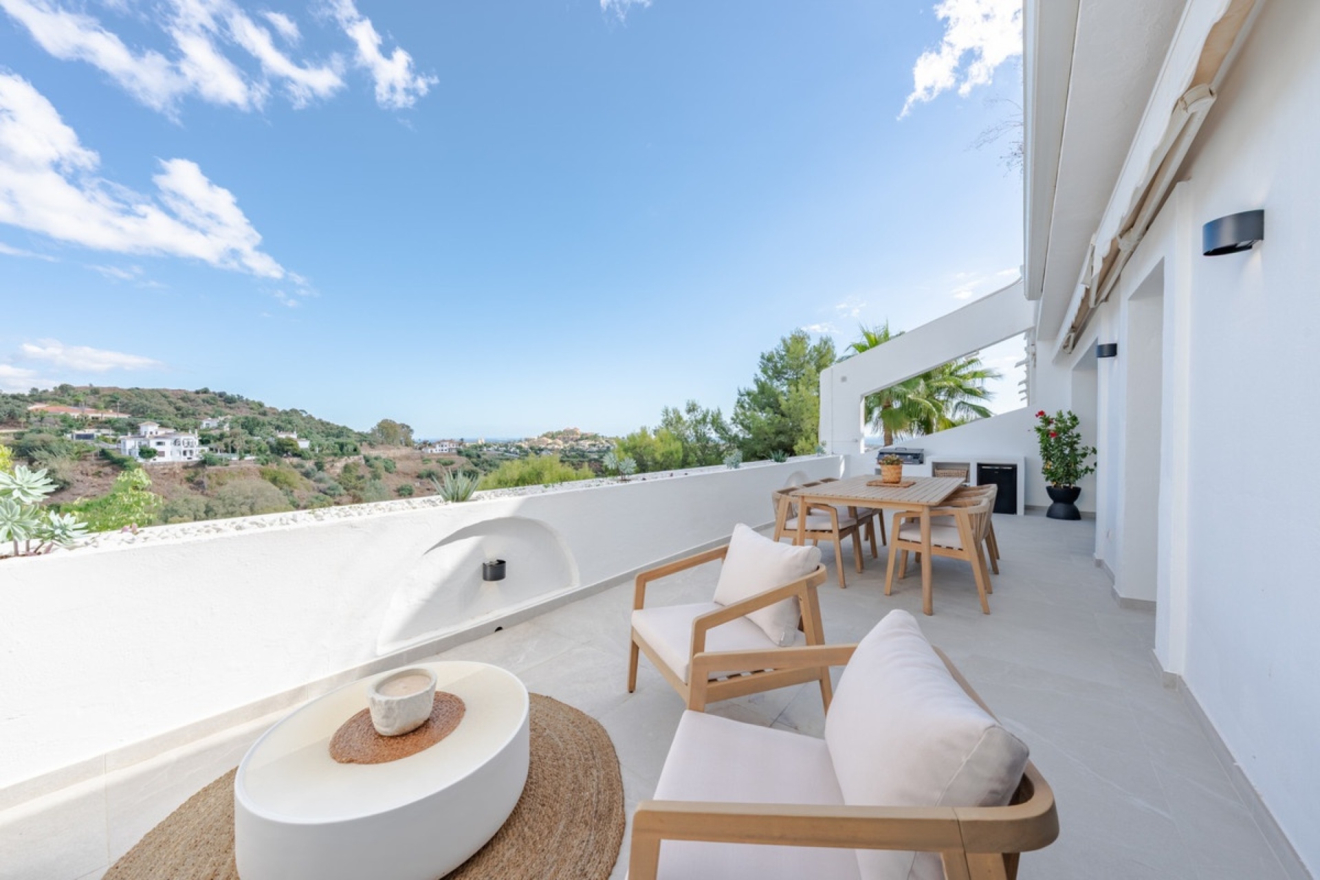 Resale - apartment - Benahavís - La Quinta
