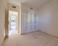 Resale - apartment - Benahavís - La Quinta