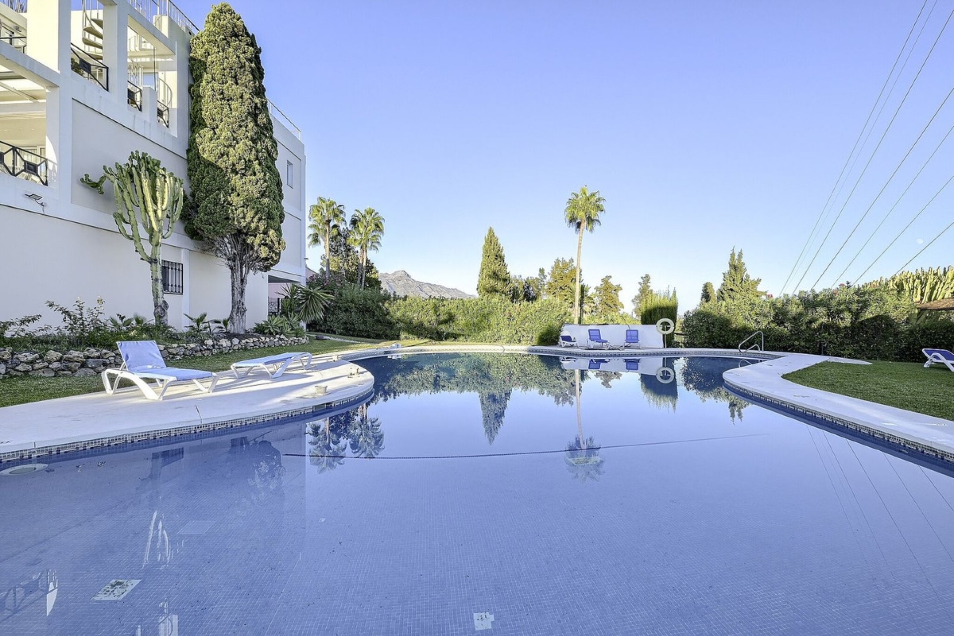 Resale - apartment - Benahavís - La Quinta