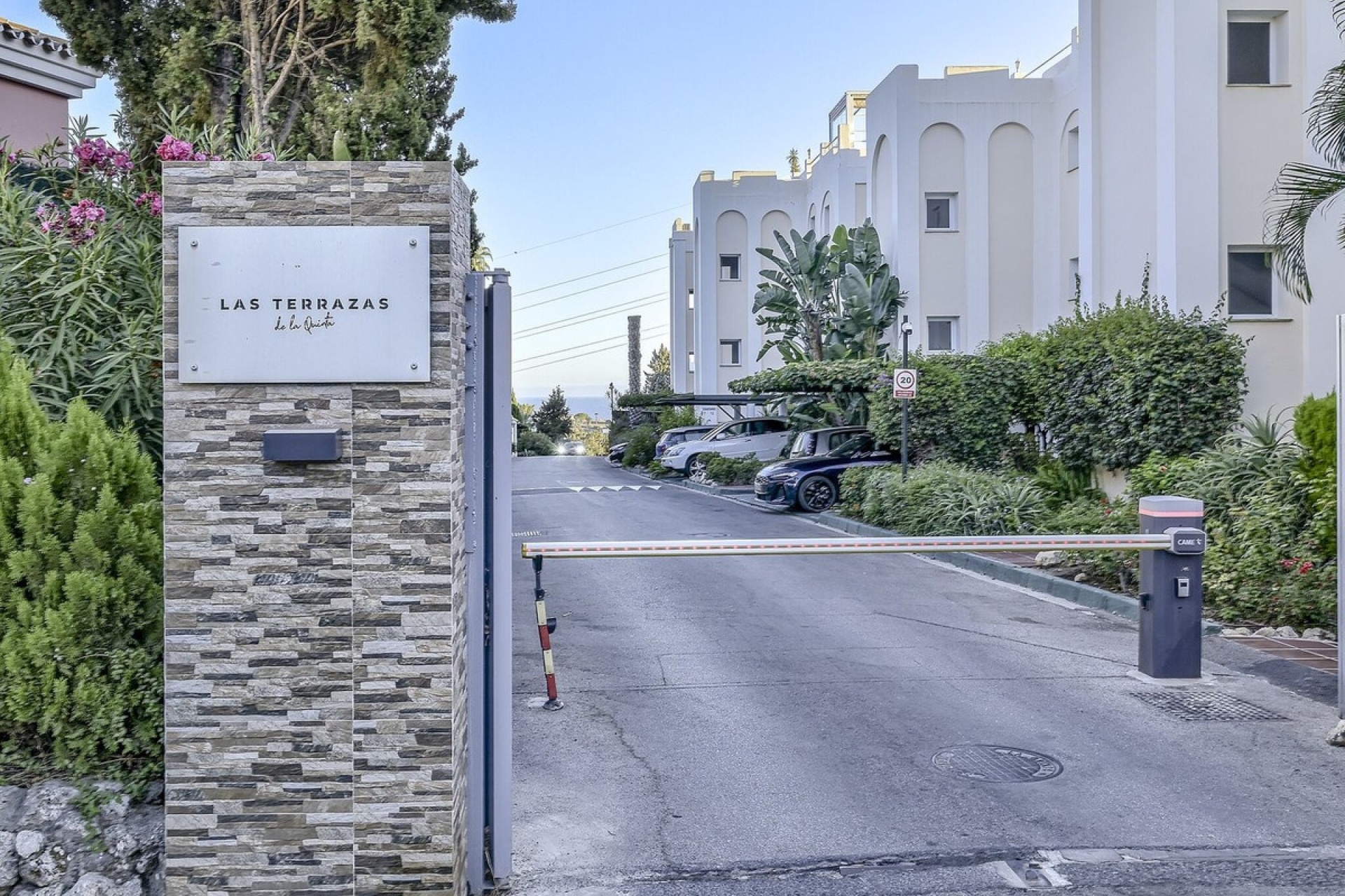 Resale - apartment - Benahavís - La Quinta