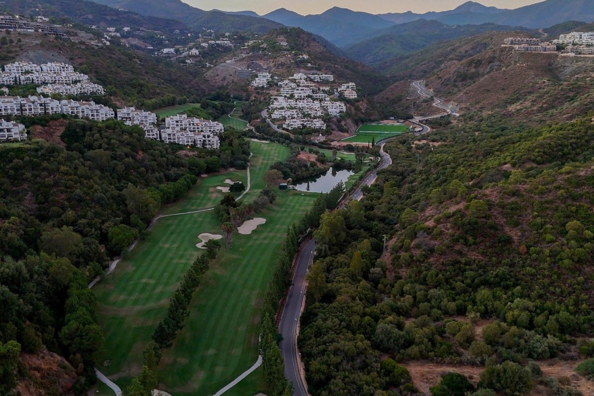 Resale - apartment - Benahavís - La Quinta