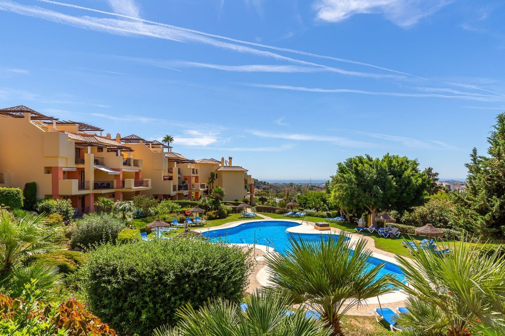 Resale - apartment - Benahavís - Los Arqueros