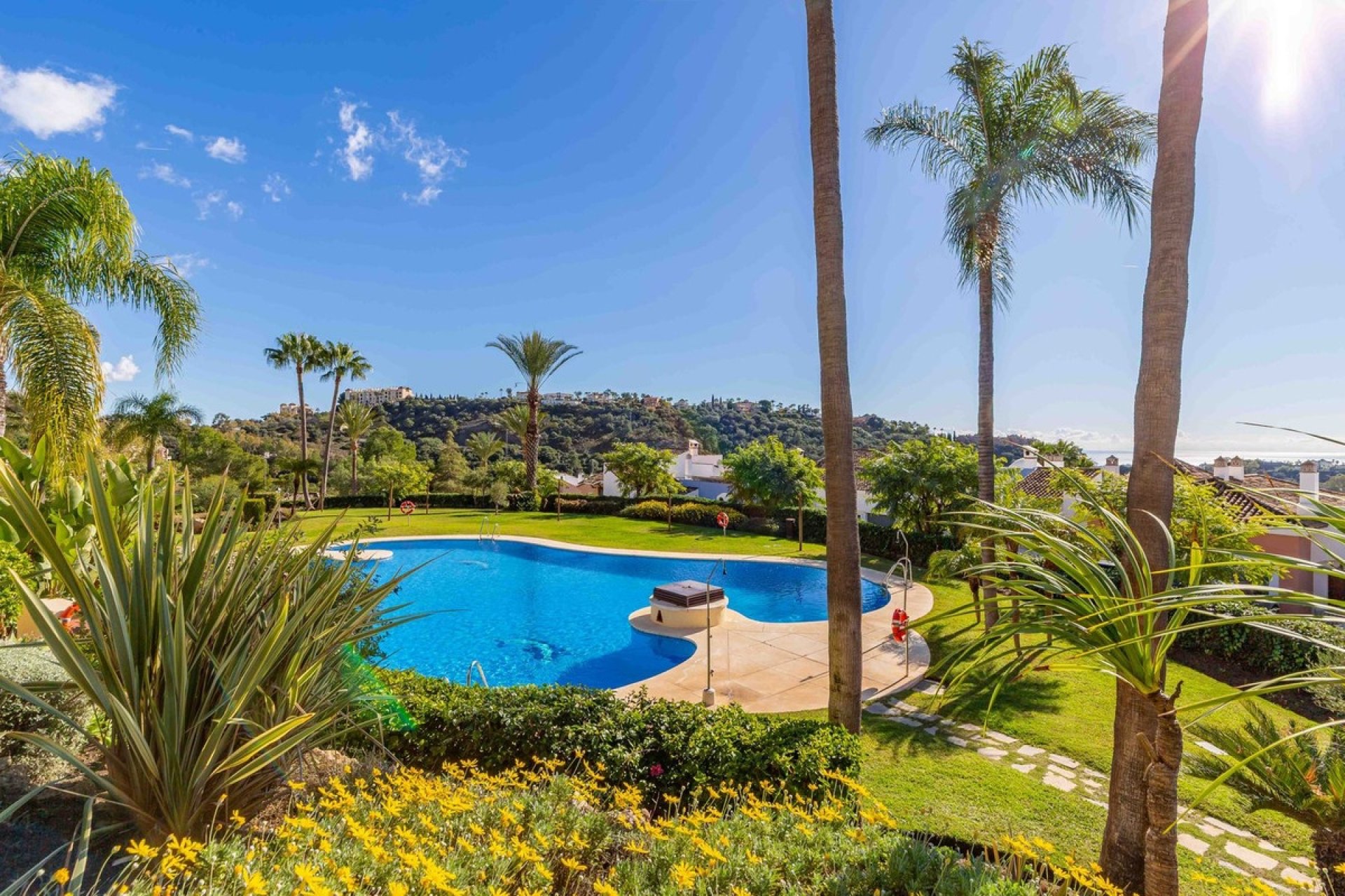 Resale - apartment - Benahavís - Los Arqueros