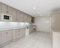 Resale - apartment - Benahavís - Los Arqueros