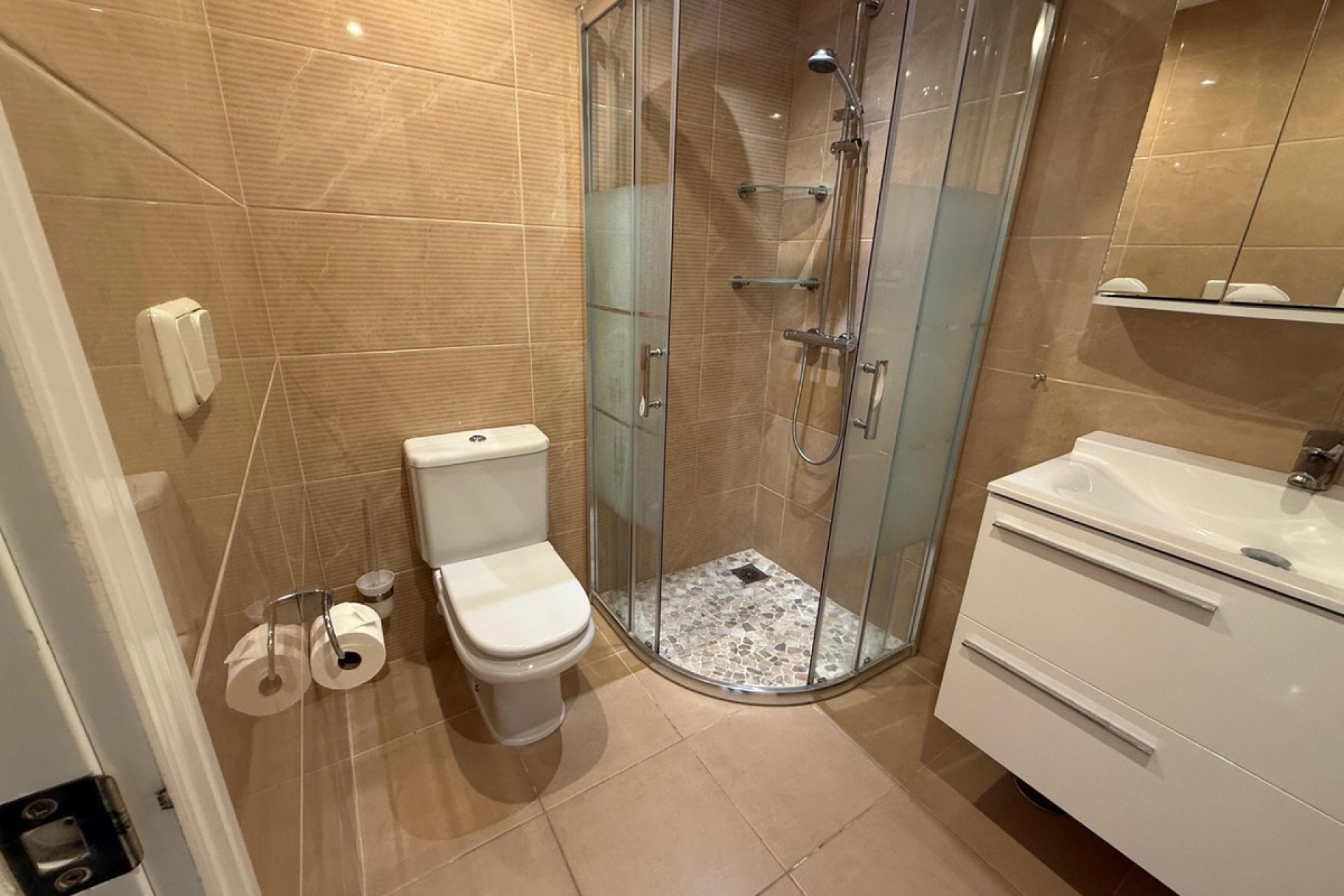 Resale - apartment - Benahavís - Los Arqueros