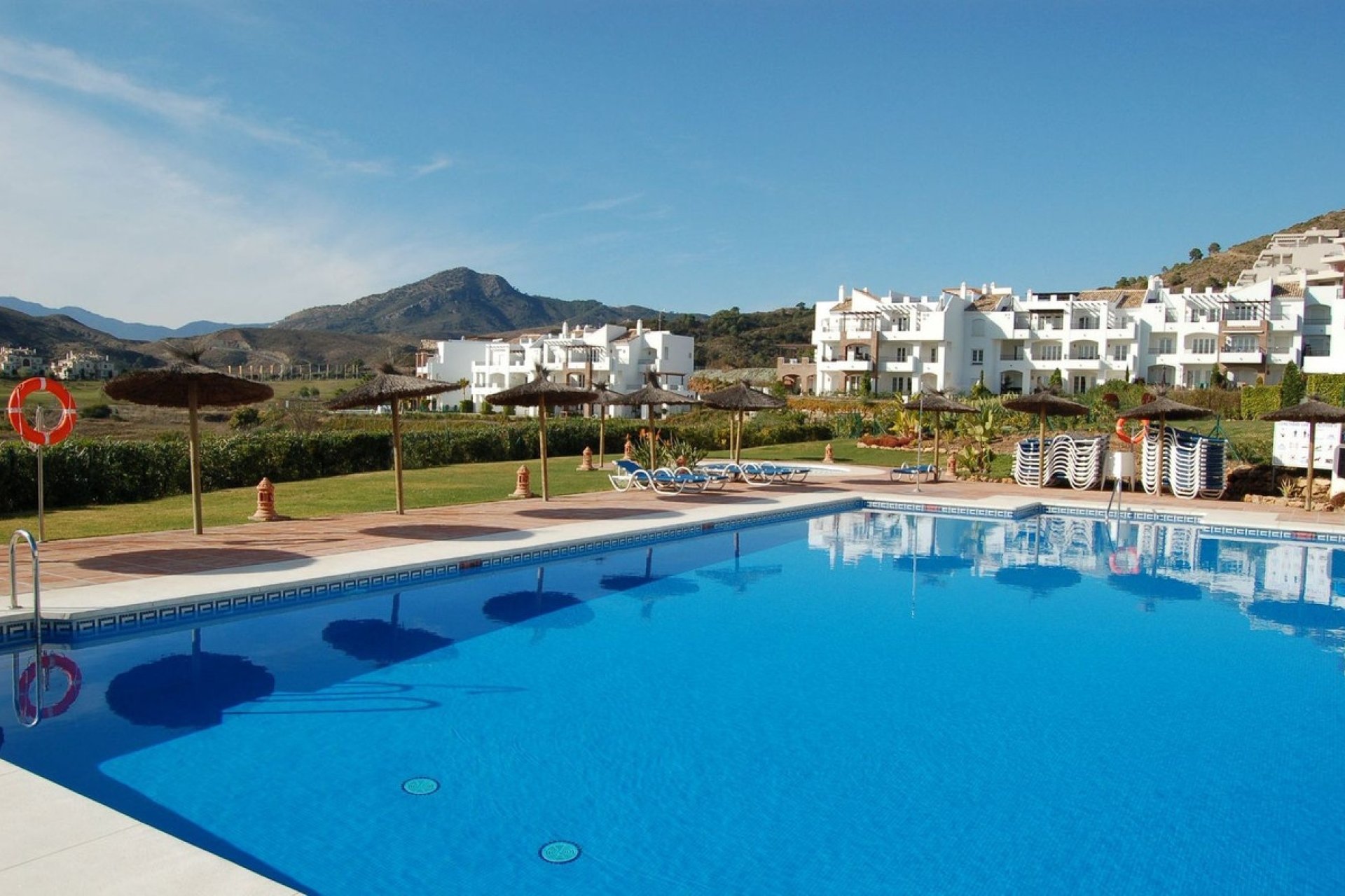 Resale - apartment - Benahavís - Los Arqueros