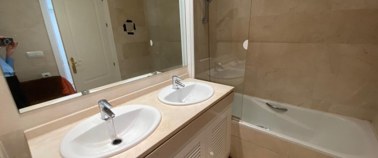 Resale - apartment - Benahavís - Los Arqueros
