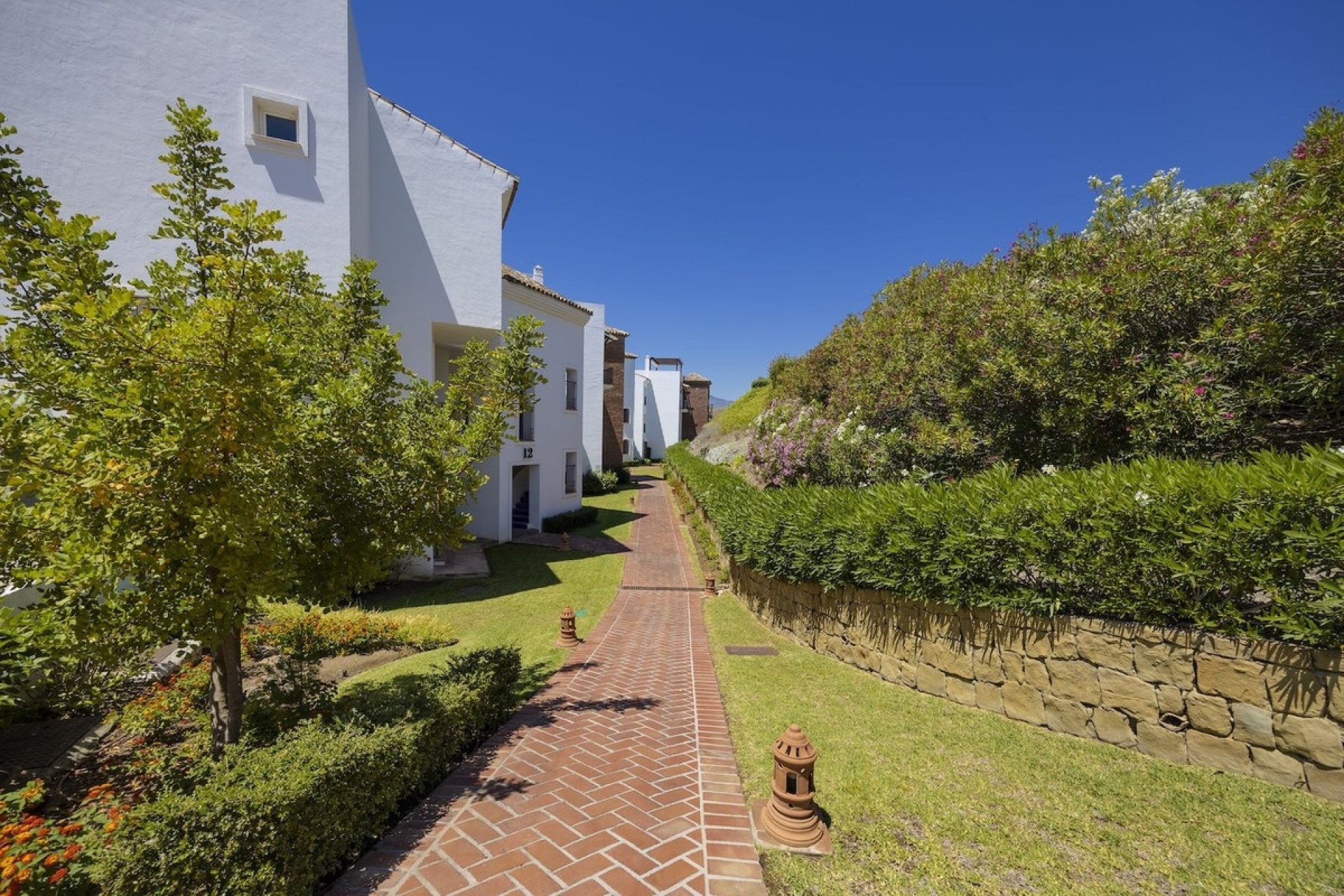 Resale - apartment - Benahavís - Los Arqueros