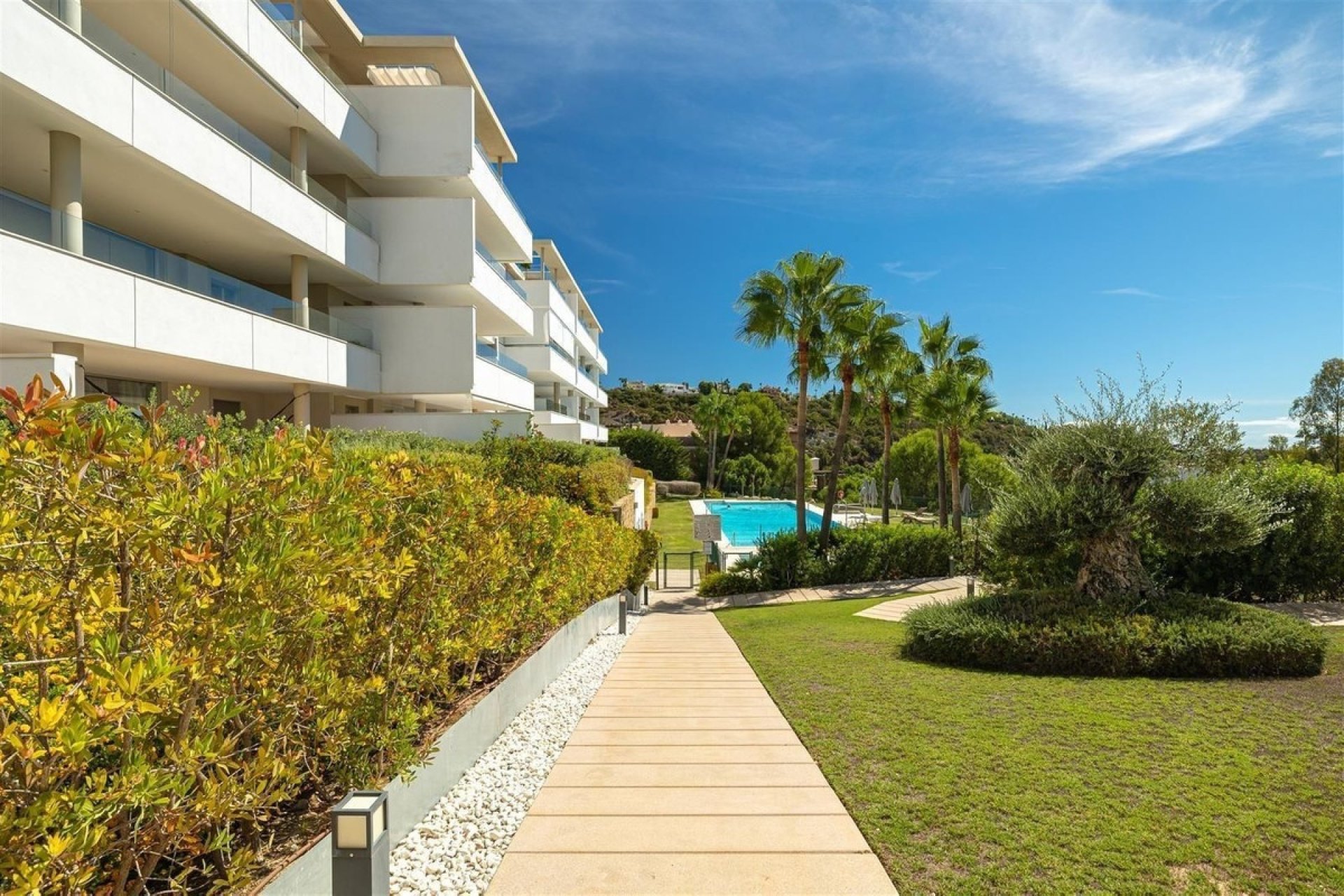 Resale - apartment - Benahavís - Los Arqueros