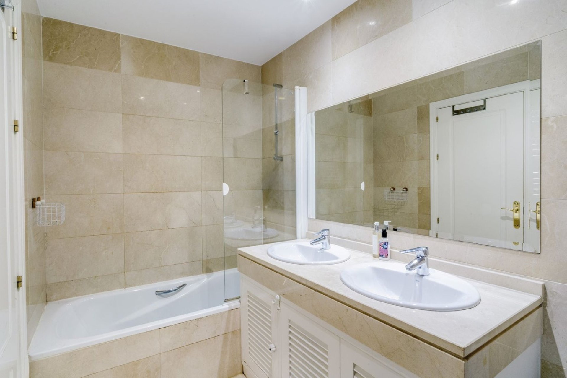Resale - apartment - Benahavís - Los Arqueros