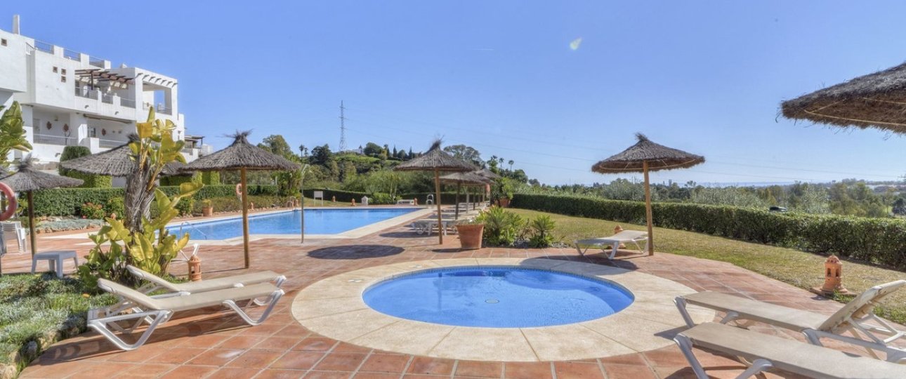 Resale - apartment - Benahavís - Los Arqueros