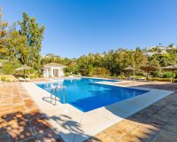 Resale - apartment - Benahavís - Los Arqueros