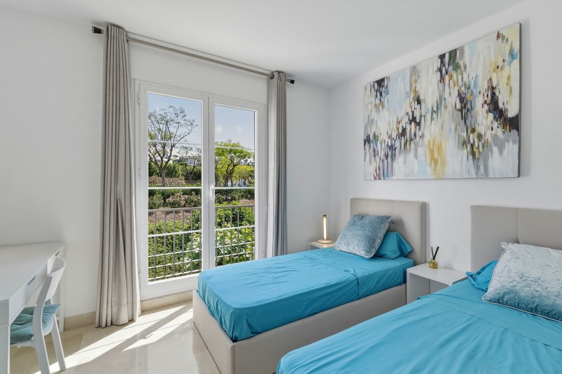 Resale - apartment - Benahavís - Los Arqueros