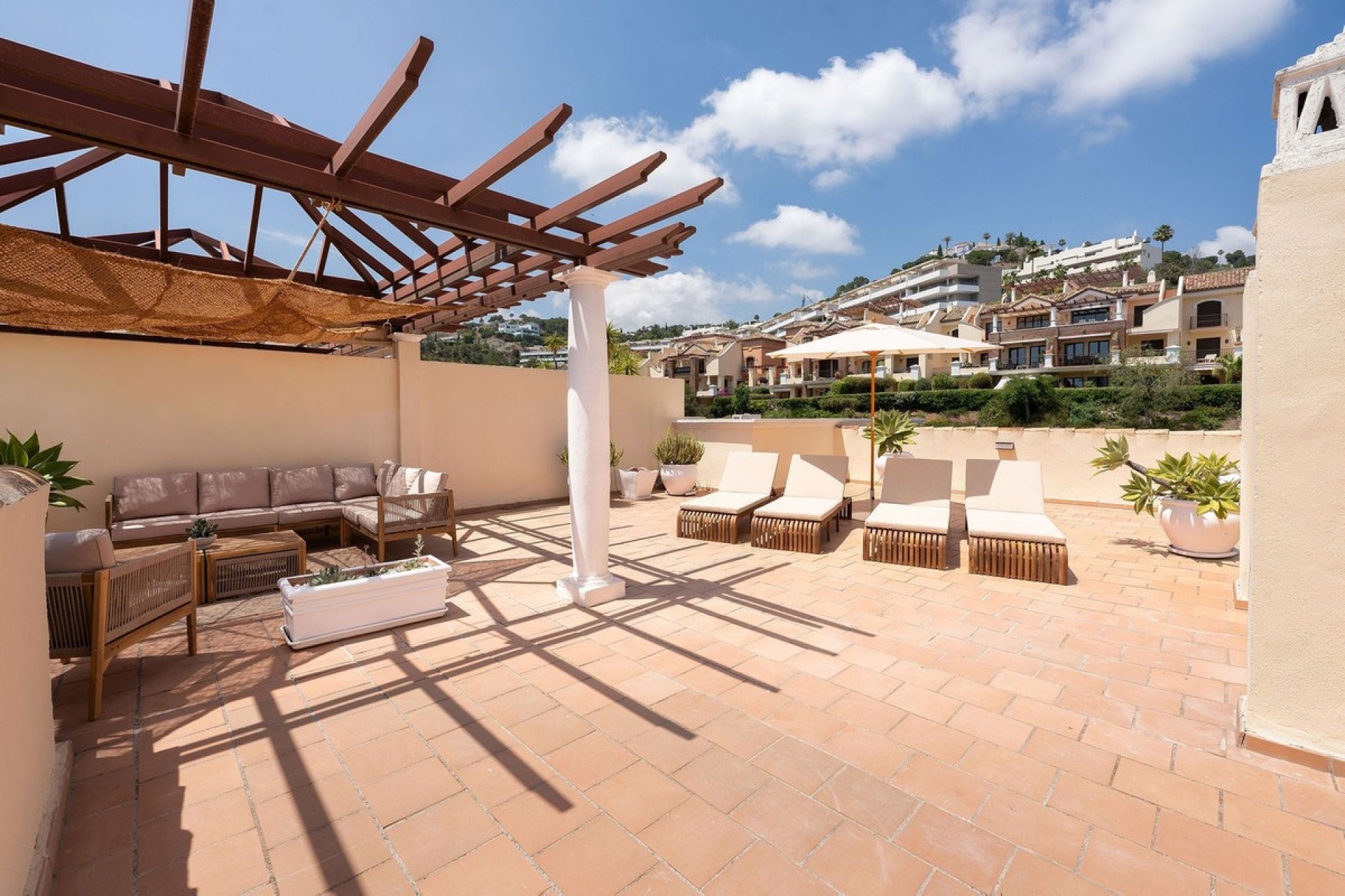 Resale - apartment - Benahavís - Los Arqueros