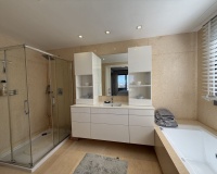 Resale - apartment - Benahavís - Los Arqueros