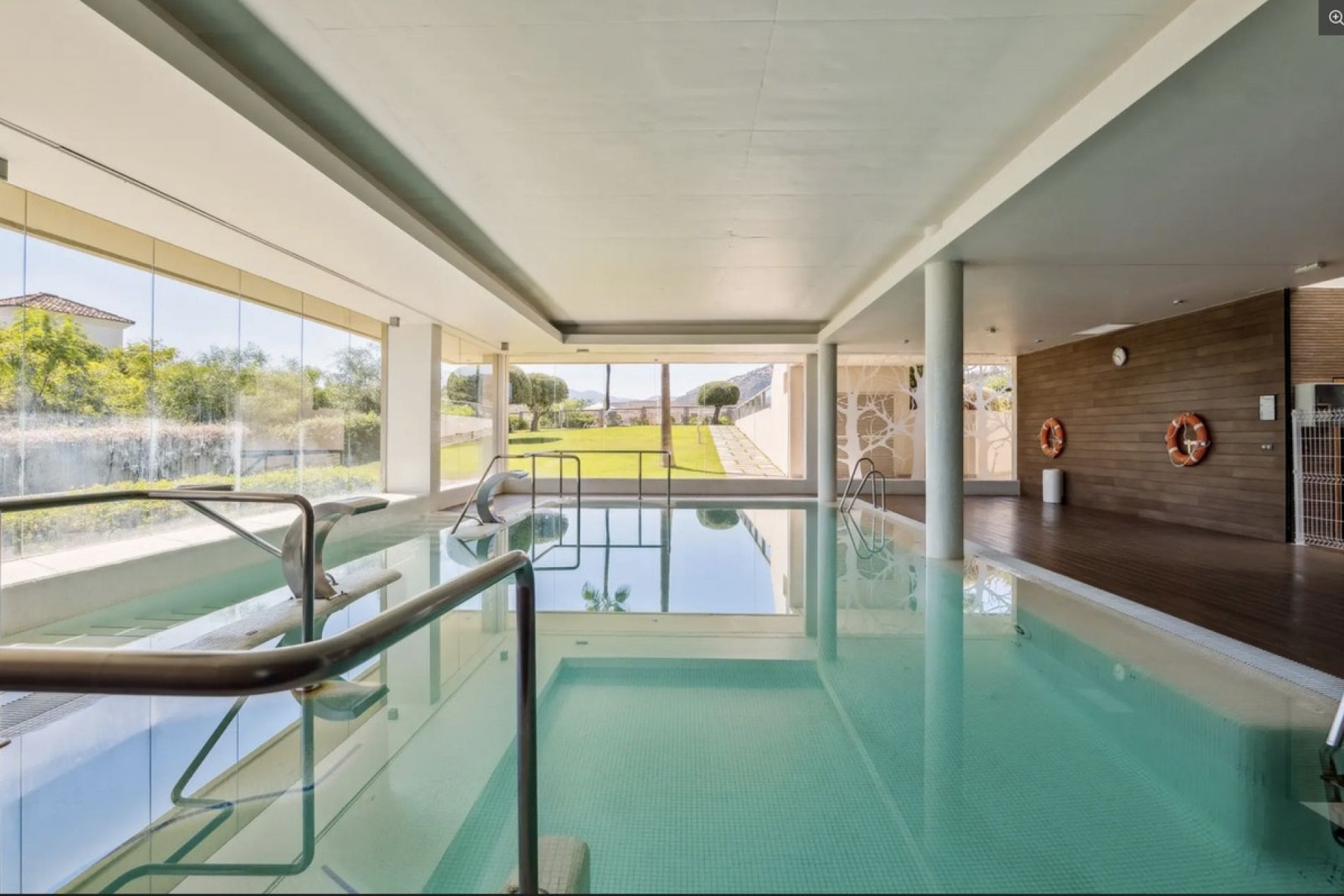 Resale - apartment - Benahavís - Los Arqueros