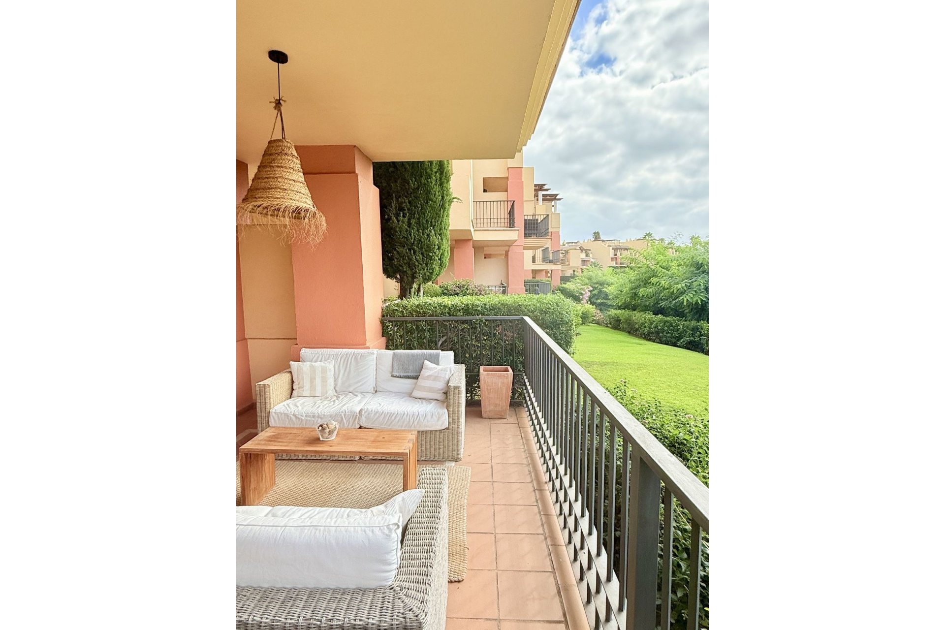 Resale - apartment - Benahavís - Los Arqueros