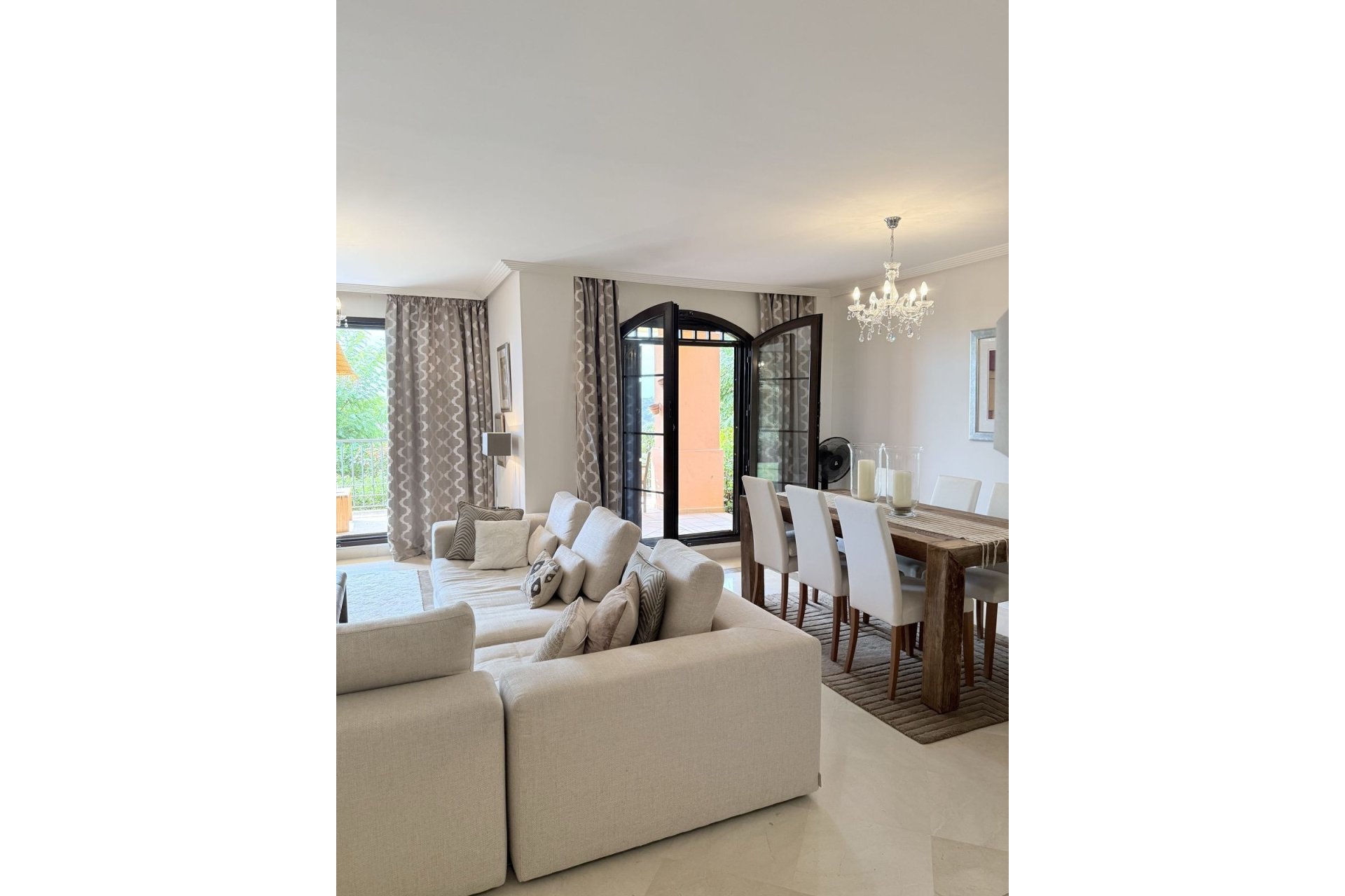 Resale - apartment - Benahavís - Los Arqueros