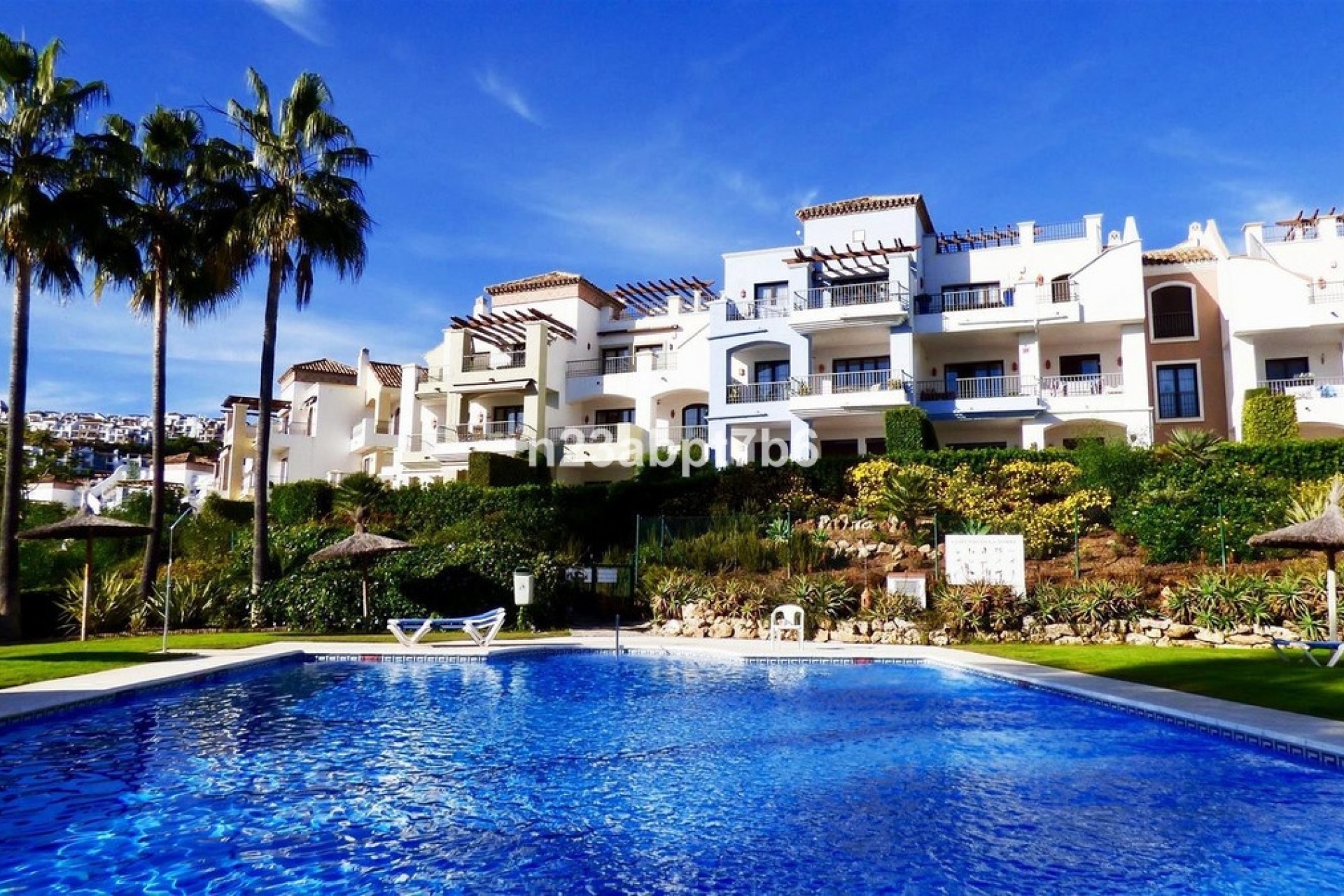 Resale - apartment - Benahavís - Los Arqueros