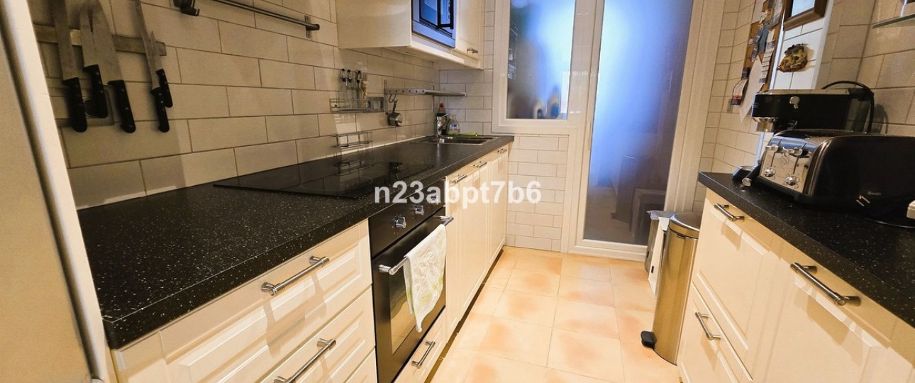 Resale - apartment - Benahavís - Los Arqueros