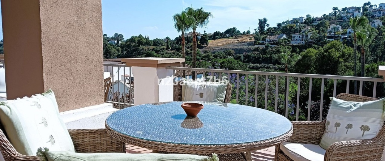 Resale - apartment - Benahavís - Los Arqueros