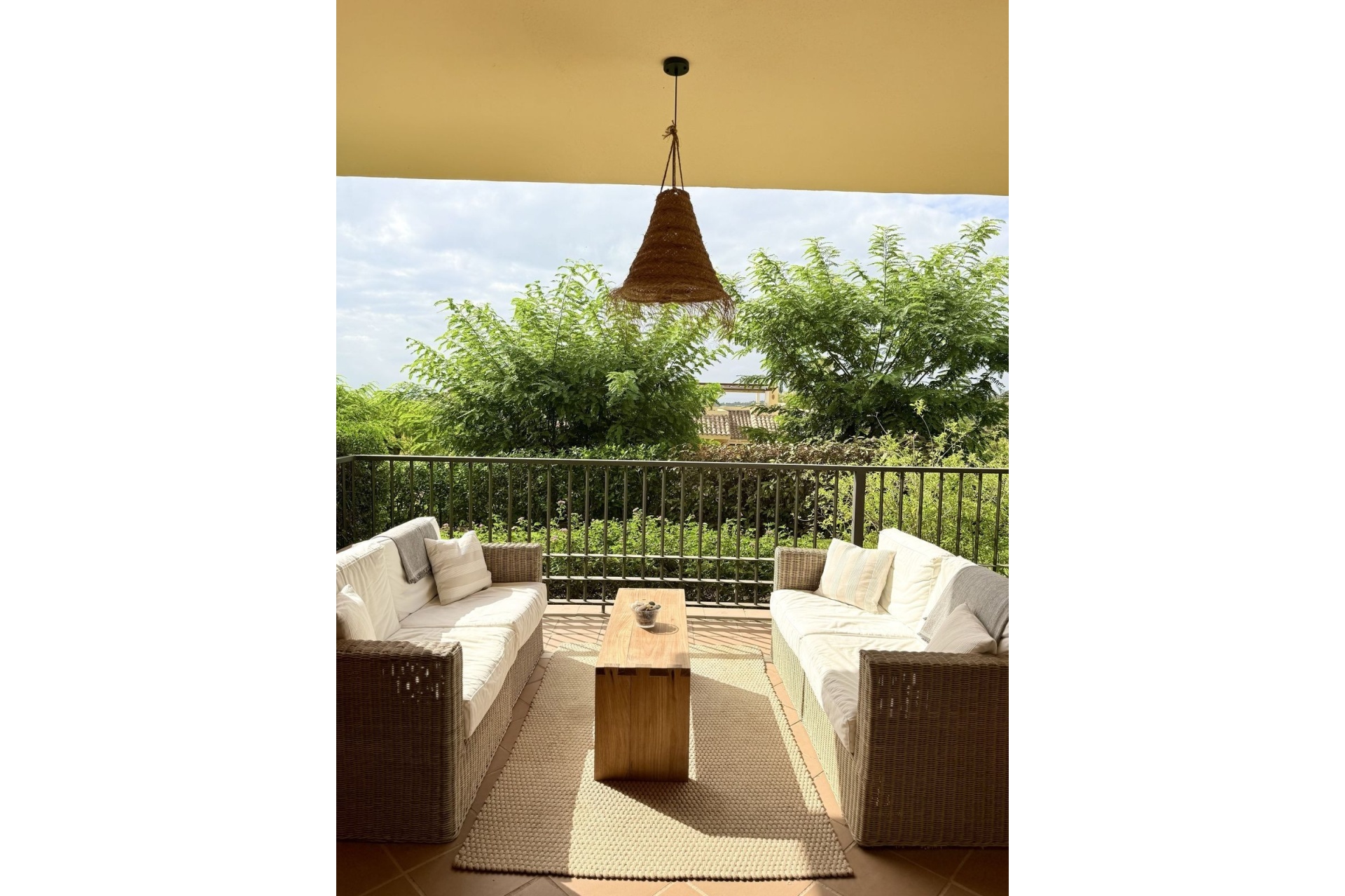 Resale - apartment - Benahavís - Los Arqueros