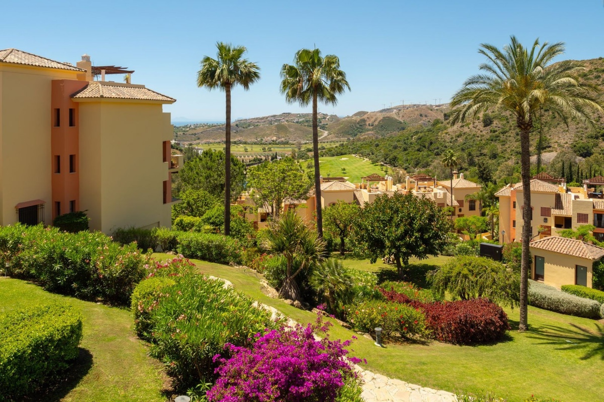Resale - apartment - Benahavís - Los Arqueros