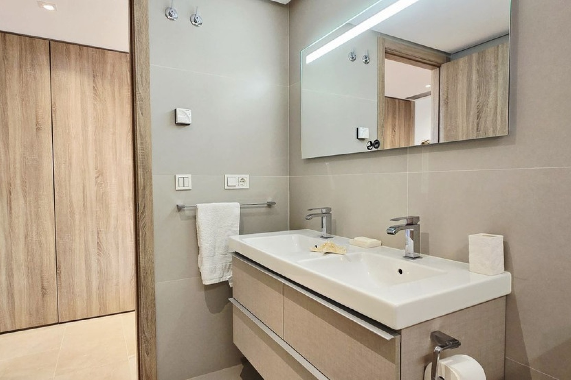 Resale - apartment - Benahavís - Los Arqueros