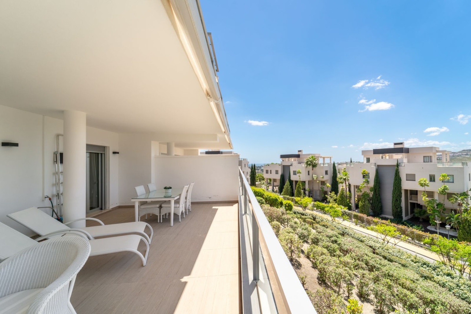 Resale - apartment - Benahavís - Los Arqueros