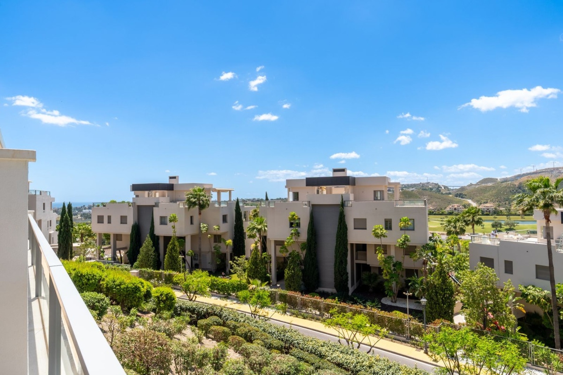 Resale - apartment - Benahavís - Los Arqueros