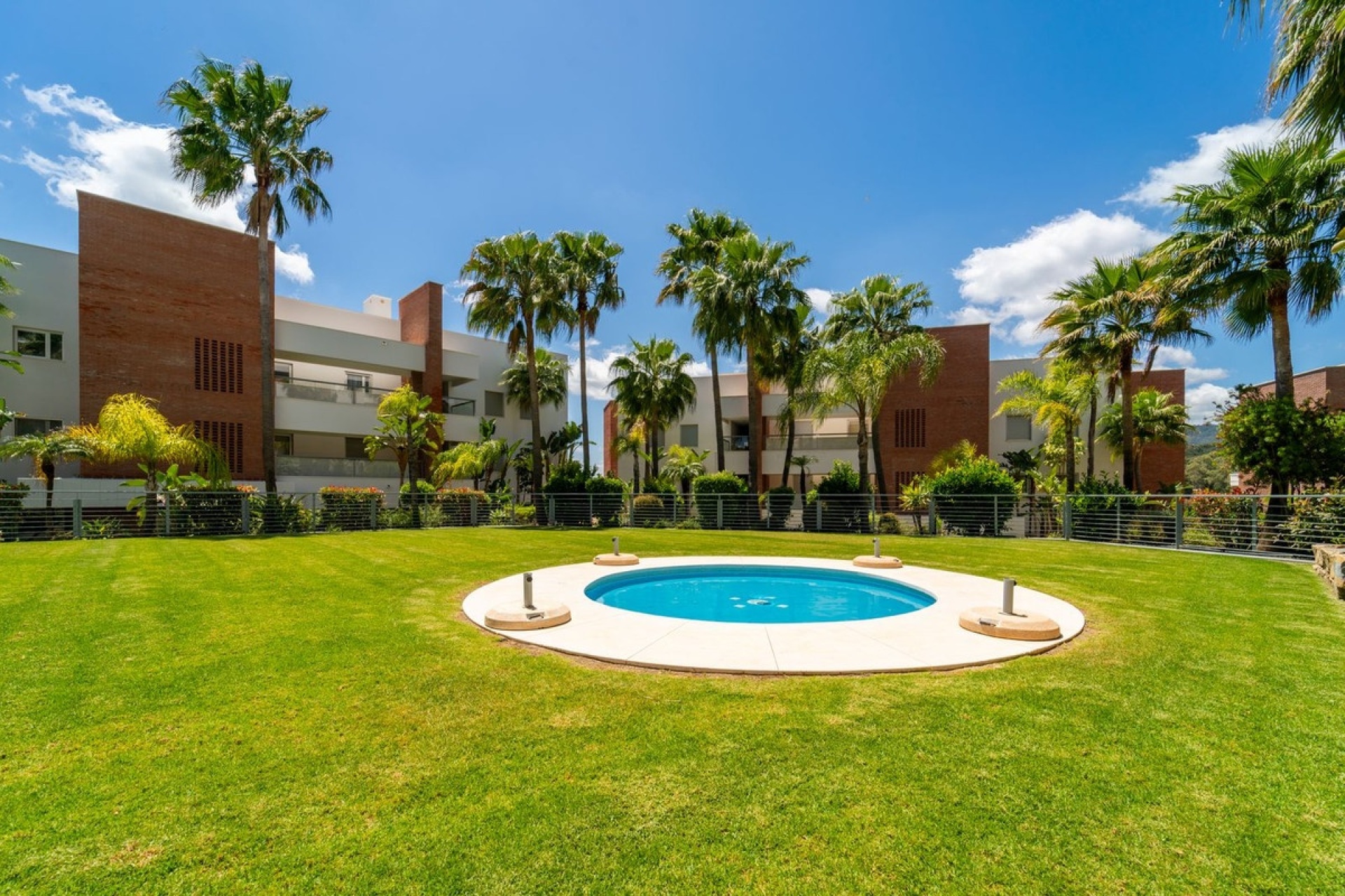 Resale - apartment - Benahavís - Los Arqueros