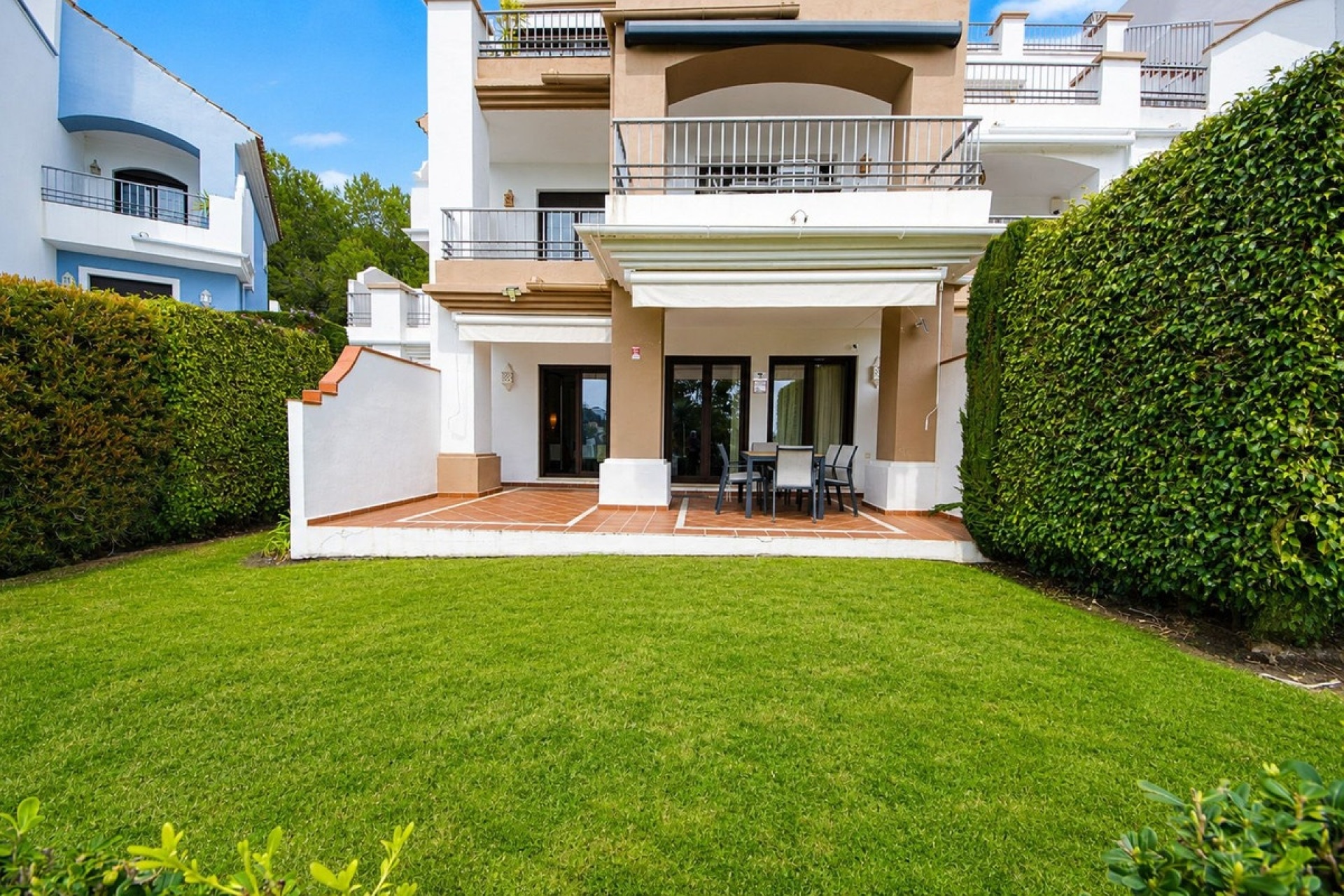 Resale - apartment - Benahavís - Los Arqueros
