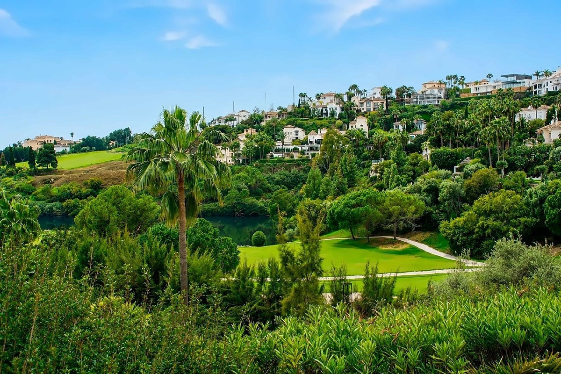 Resale - apartment - Benahavís - Los Arqueros