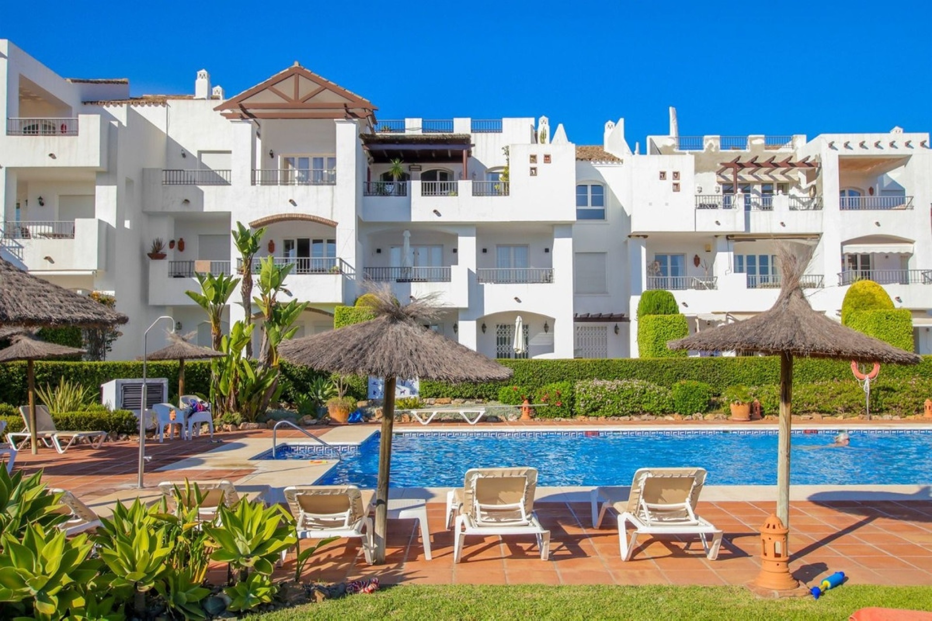 Resale - apartment - Benahavís - Los Arqueros