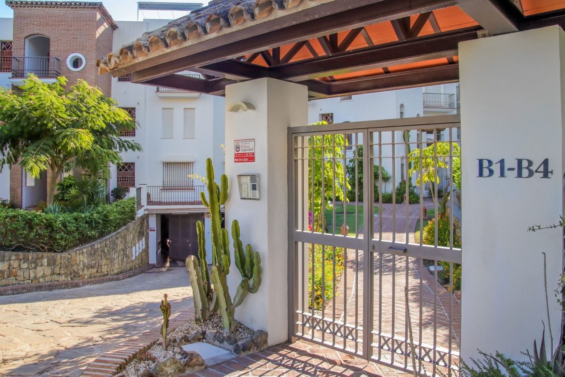 Resale - apartment - Benahavís - Los Arqueros