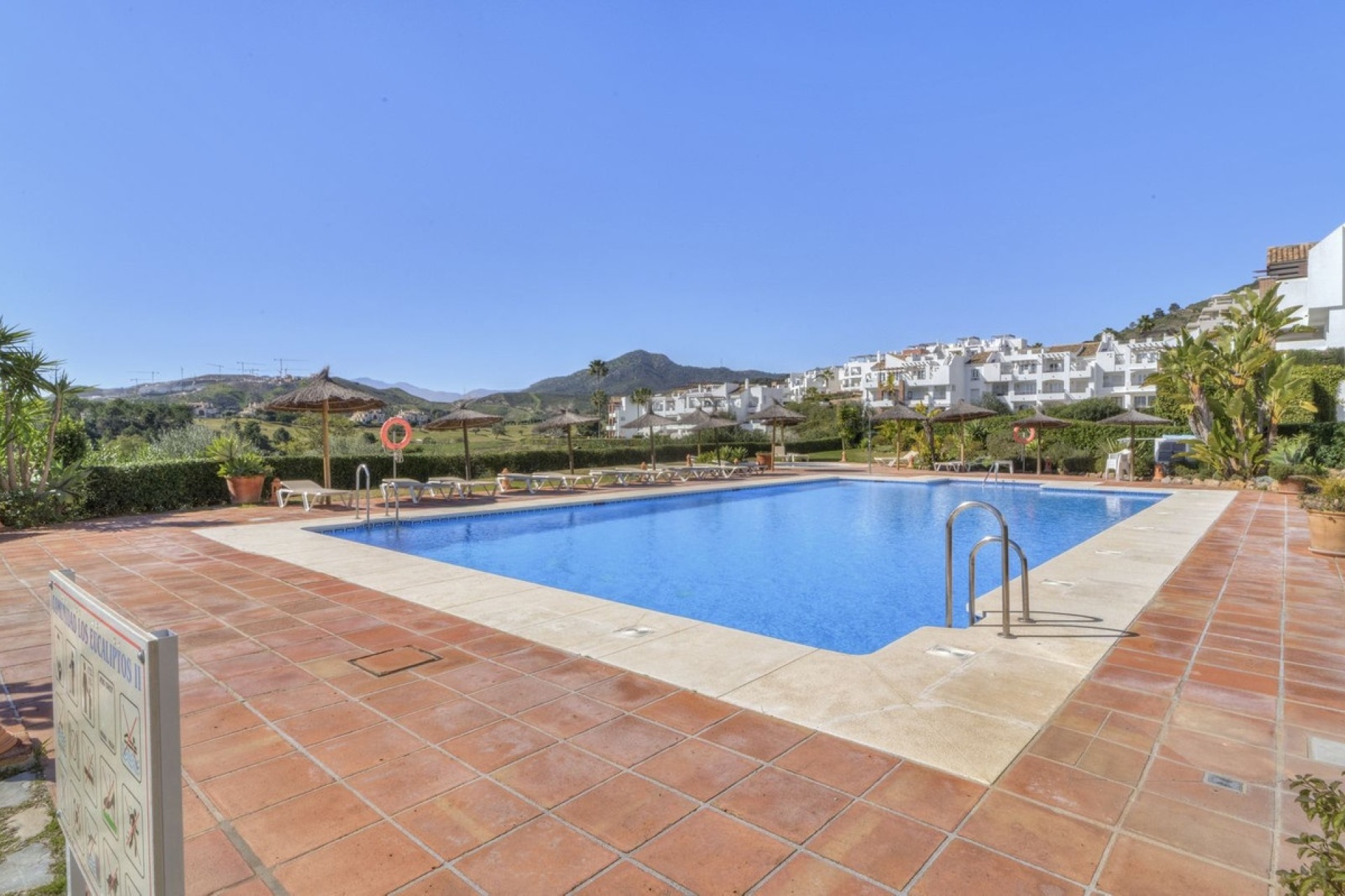 Resale - apartment - Benahavís - Los Arqueros