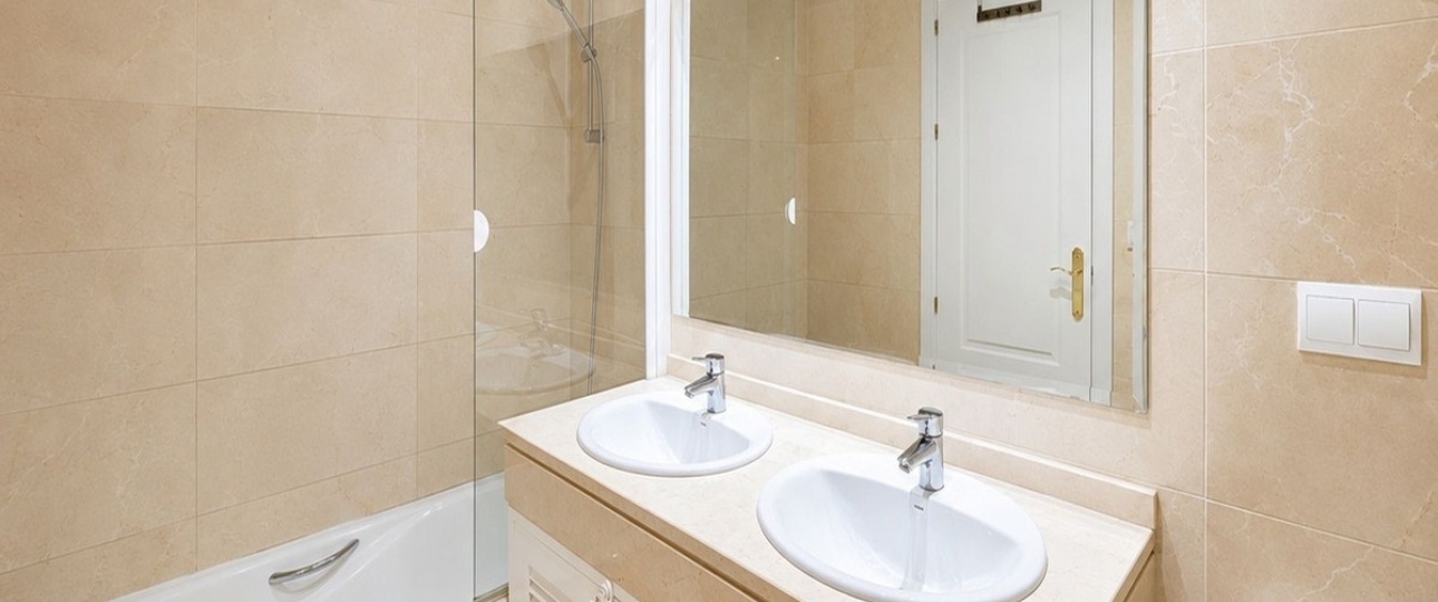 Resale - apartment - Benahavís - Los Arqueros
