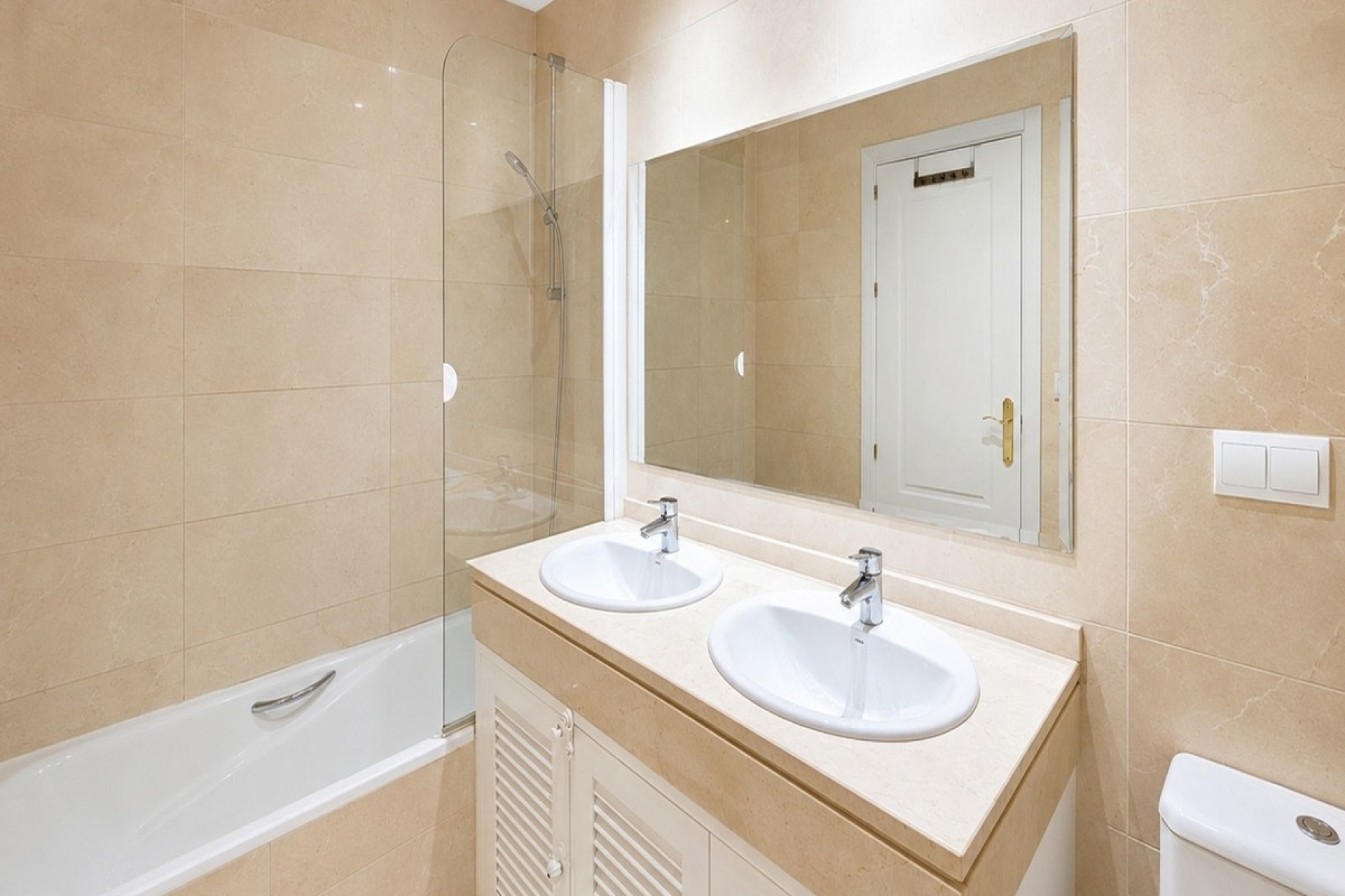 Resale - apartment - Benahavís - Los Arqueros